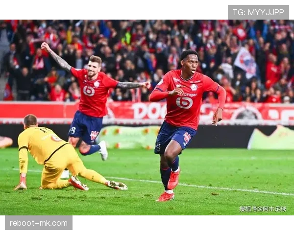 五大联赛战火重燃：强队状态回升，焦点对决引爆周末赛场