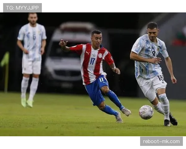 乌迪内斯中路渗透战术近期表现稳健 乌迪内斯中路渗透战术近期表现稳健